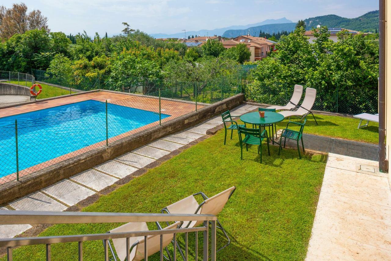 Appartamento Alice Pool Μπαρντολίνο Εξωτερικό φωτογραφία